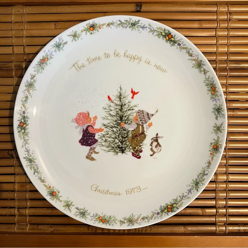 Vintage 1973 Christmas Plate, Holly Hobbie Comm Ed, Collectible Porcelain 10.5